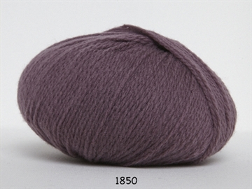 Hjertegarn Hjerte Fine Highland wool fv. 1850 lyng